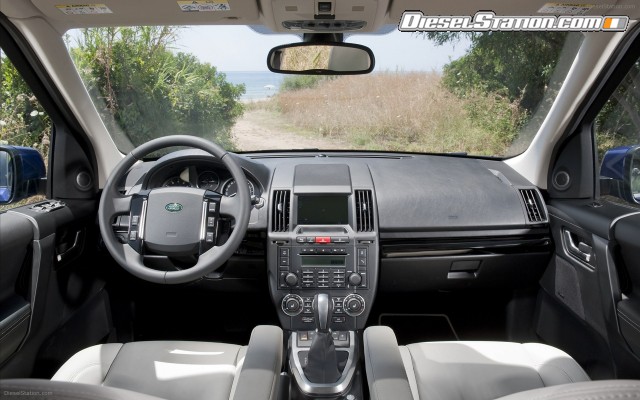 Land Rover Freelander2 2011 Widescreen Picture #7 Land Rover Freelander2 2011 Widescreen Picture #7